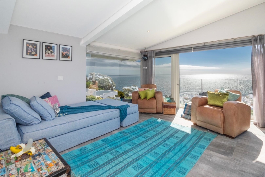 3 Bedroom Property for Sale in Fresnaye Western Cape